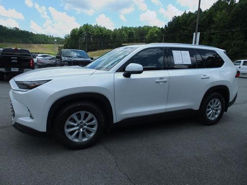 Wind Chill Pearl 2024 Toyota Grand Highlander XLE