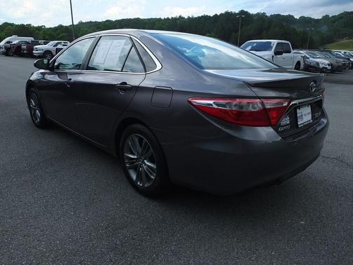 Predawn Gray Mica 2015 Toyota Camry Hybrid SE