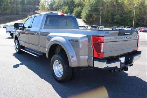 2022 Ford F-350 Lariat