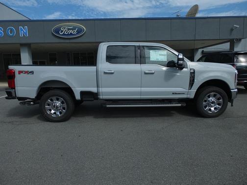 2025 Ford F-250 Lariat