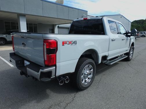 2025 Ford F-250 Lariat