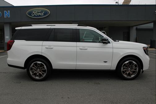 2025 Ford Expedition King Ranch