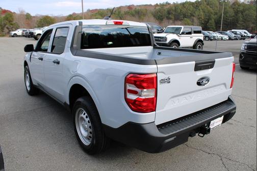 2025 Ford Maverick XL