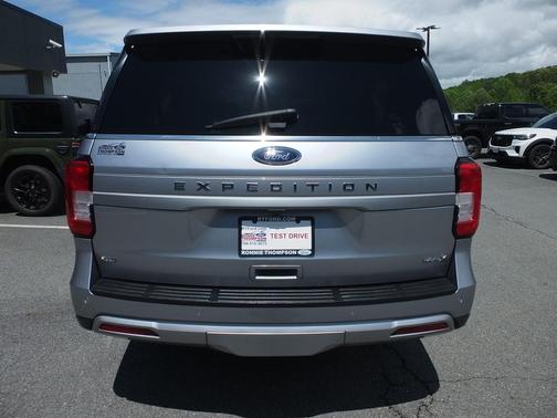 Silver Metallic 2024 Ford Expedition Max XLT