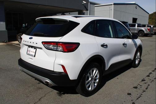 2022 Ford Escape S