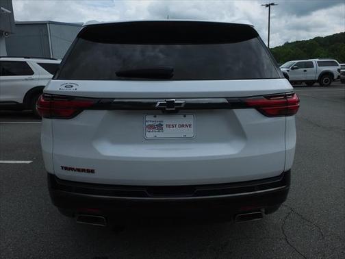 2022 Chevrolet Traverse Premier