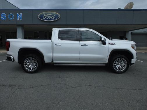 White Frost Tricoat 2022 GMC Sierra 1500 Denali