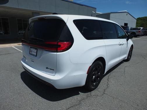 Bright White Clearcoat 2024 Chrysler Pacifica Hybrid S Appearance Pkg