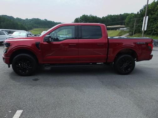 Ruby Red Metallic Tinted Clearcoat 2026 Ford F-150 XLT