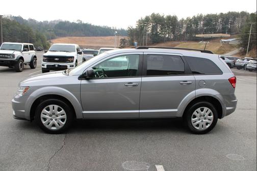 2020 Dodge Journey SE Value