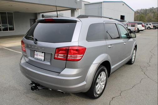 2020 Dodge Journey SE Value