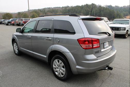 2020 Dodge Journey SE Value
