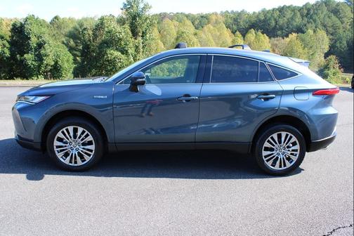 2021 Toyota Venza XLE