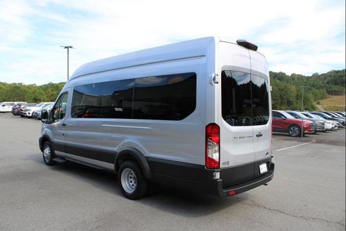 2025 Ford Transit-350 XL