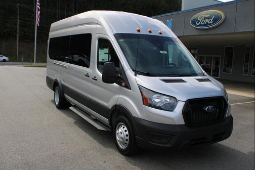 2025 Ford Transit-350 XL