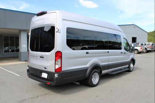2025 Ford Transit-350 XL