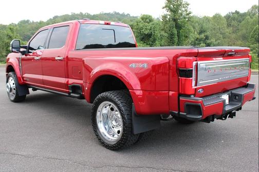 2023 Ford F-450 Platinum