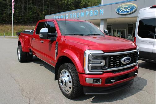 2023 Ford F-450 Platinum