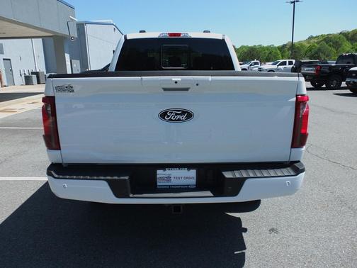 Oxford White 2026 Ford F-150 XLT