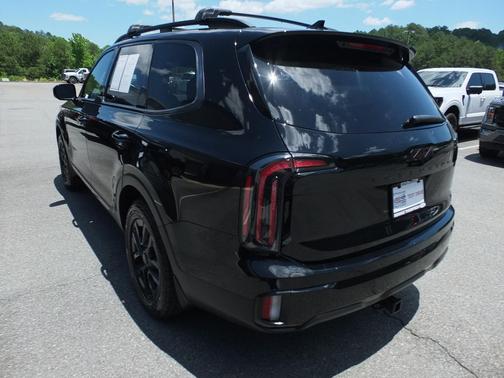 Ebony Black 2025 Kia Telluride SX Prestige X-Pro