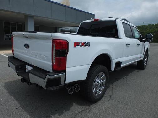 2025 Ford F-350 Lariat
