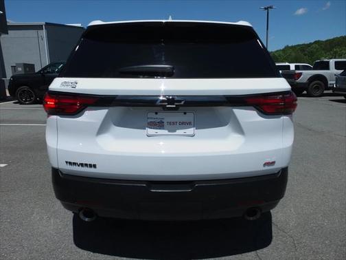 2022 Chevrolet Traverse RS