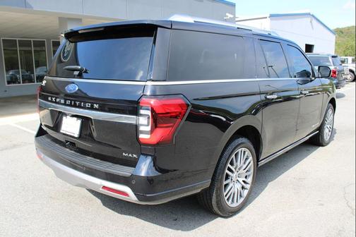 2023 Ford Expedition Max Platinum