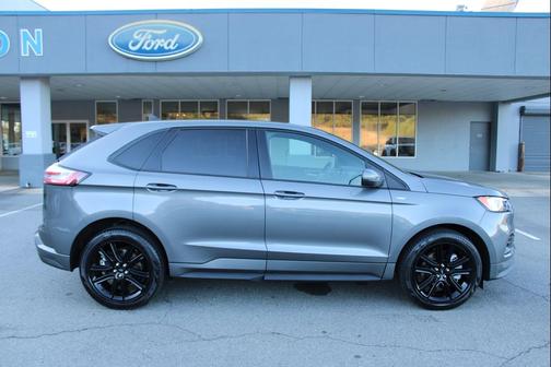 2024 Ford Edge ST Line