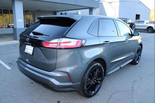 2024 Ford Edge ST Line