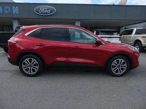 Rapid Red Metallic Tinted Clearcoat 2021 Ford Escape SEL