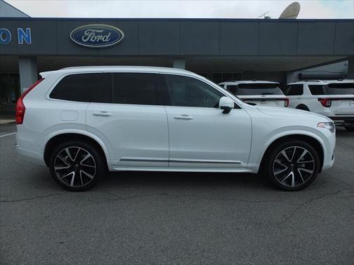 2023 Volvo XC90 B6 Plus 7-Seater