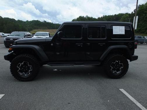 Black Clearcoat 2021 Jeep Wrangler Unlimited Sport