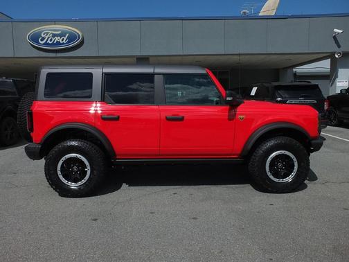2021 Ford Bronco Badlands