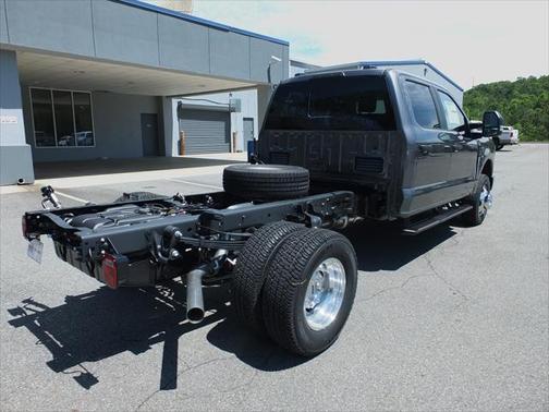2025 Ford F-350 XL