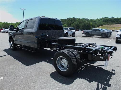 2025 Ford F-350 XL