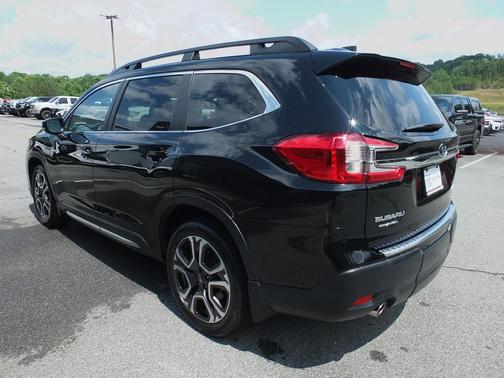 2024 Subaru Ascent Limited 7-Passenger