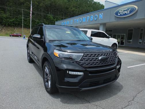 Agate Black Metallic 2022 Ford Explorer XLT