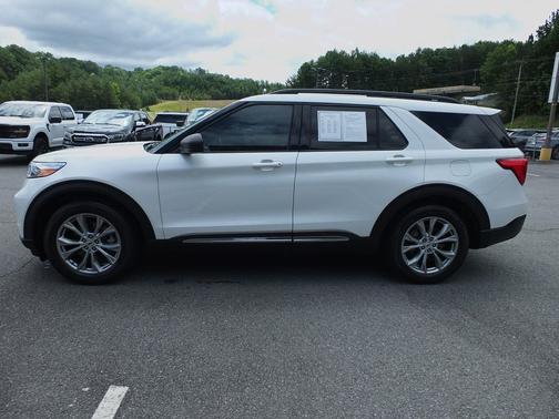 Star White Metallic Tri-Coat 2020 Ford Explorer XLT