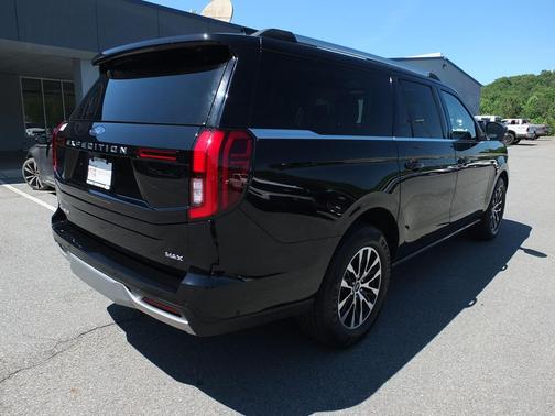 Black Metallic 2025 Ford Expedition Max Platinum