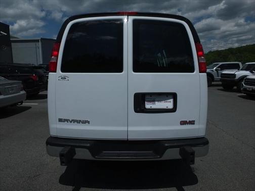 2023 GMC Savana 2500 Work Van