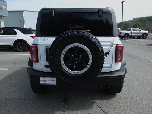 2023 Ford Bronco Badlands