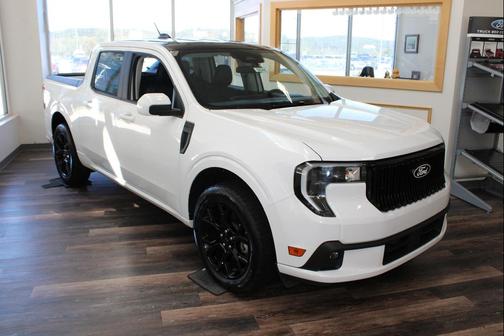 2025 Ford Maverick Lobo Standard