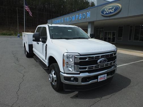 Oxford White 2026 Ford F-350 XL