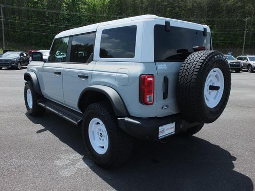 Avalanche Gray 2026 Ford Bronco Heritage Edition