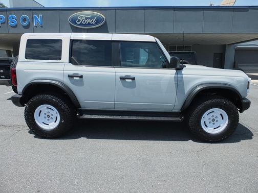 Avalanche Gray 2026 Ford Bronco Heritage Edition