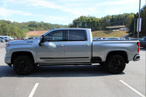 2025 Chevrolet Silverado 2500 High Country
