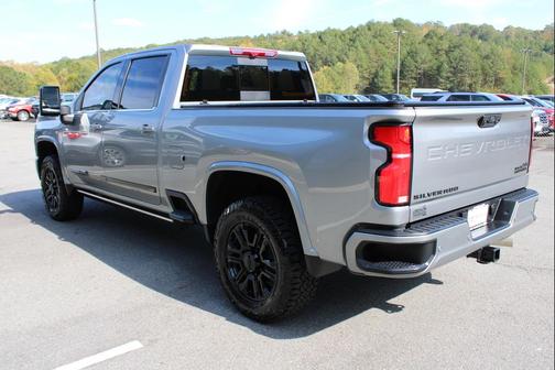2025 Chevrolet Silverado 2500 High Country