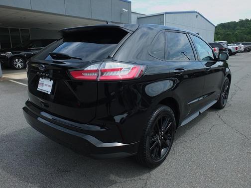 2024 Ford Edge ST Line