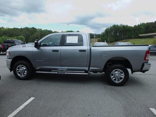 Billet Silver Metallic Clearcoat 2024 RAM 2500 Big Horn Crew Cab 4x4 6'4' Box