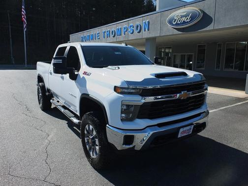 2024 Chevrolet Silverado 2500 LT